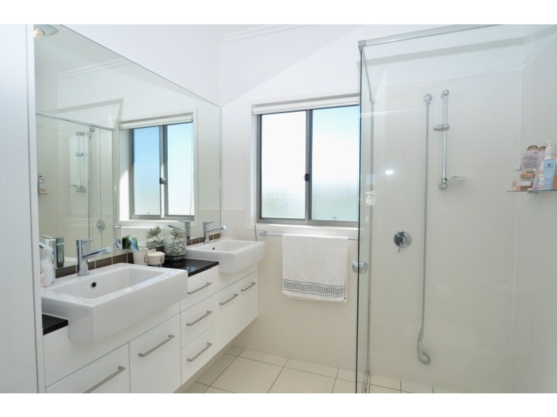 33/1 Manacor Place, Coombabah QLD 4216