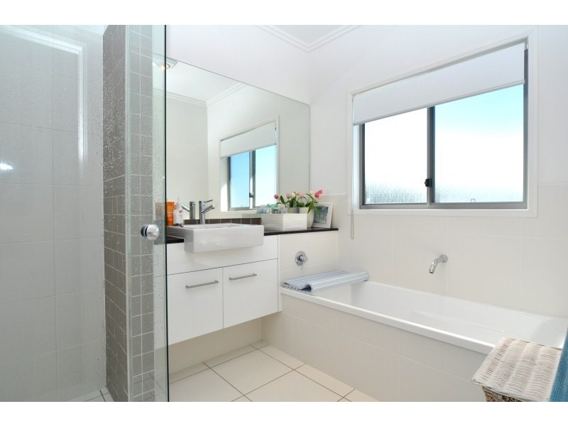 33/1 Manacor Place, Coombabah QLD 4216