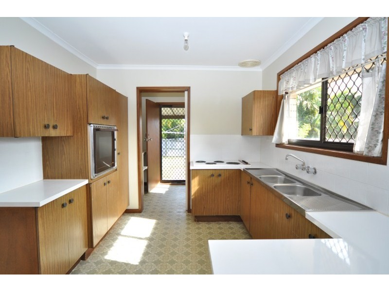 124 Wilson Street, Labrador QLD 4215