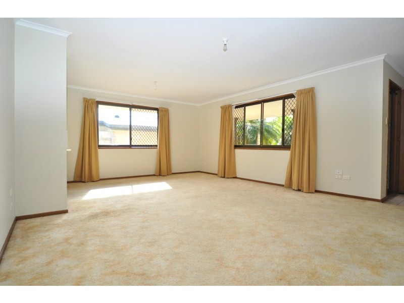 124 Wilson Street, Labrador QLD 4215