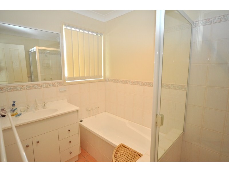 6/218 Central Street, Labrador QLD 4215