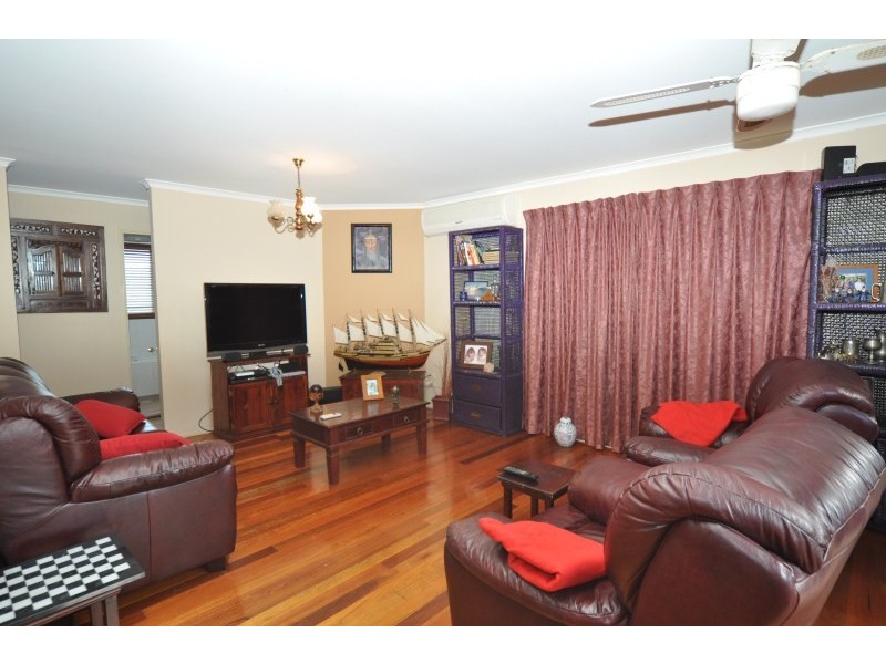 2/16 Chirn Crescent, Labrador QLD 4215