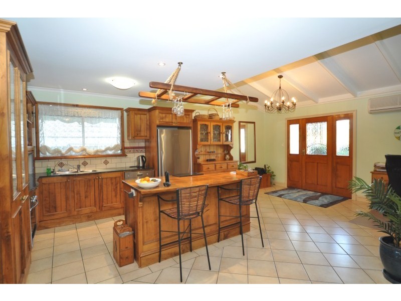 66 Usher Avenue, Labrador QLD 4215