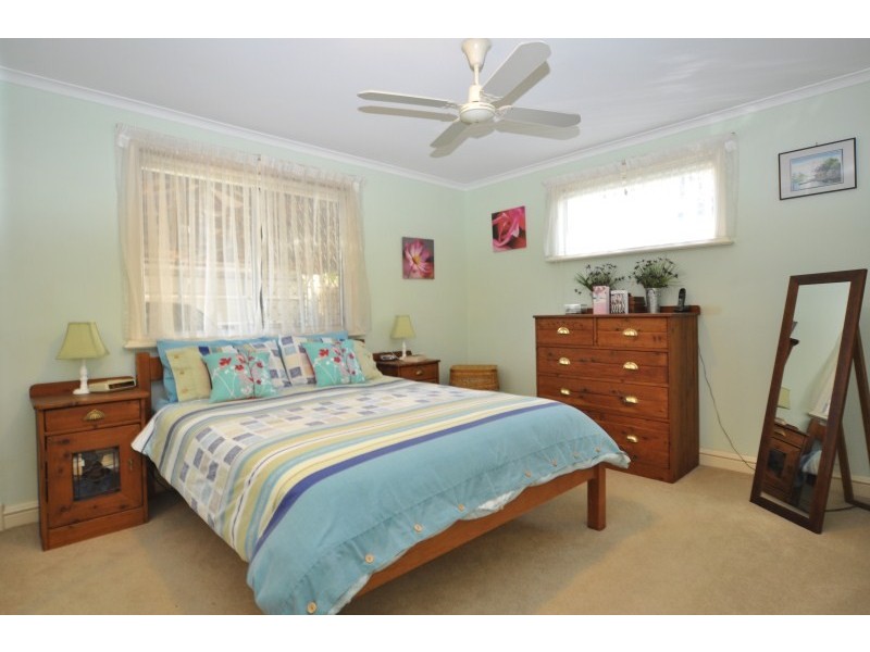 66 Usher Avenue, Labrador QLD 4215