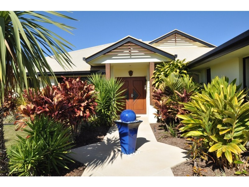 17 Rainbow Circuit, Coomera Waters QLD 4209
