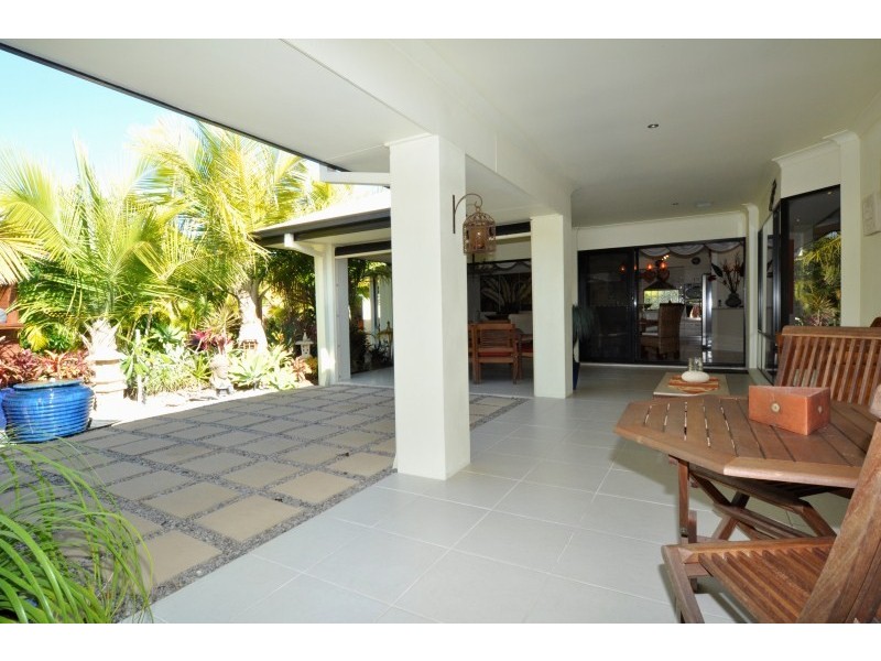 17 Rainbow Circuit, Coomera Waters QLD 4209