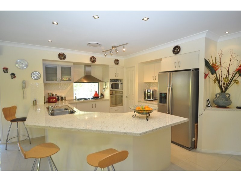 17 Rainbow Circuit, Coomera Waters QLD 4209
