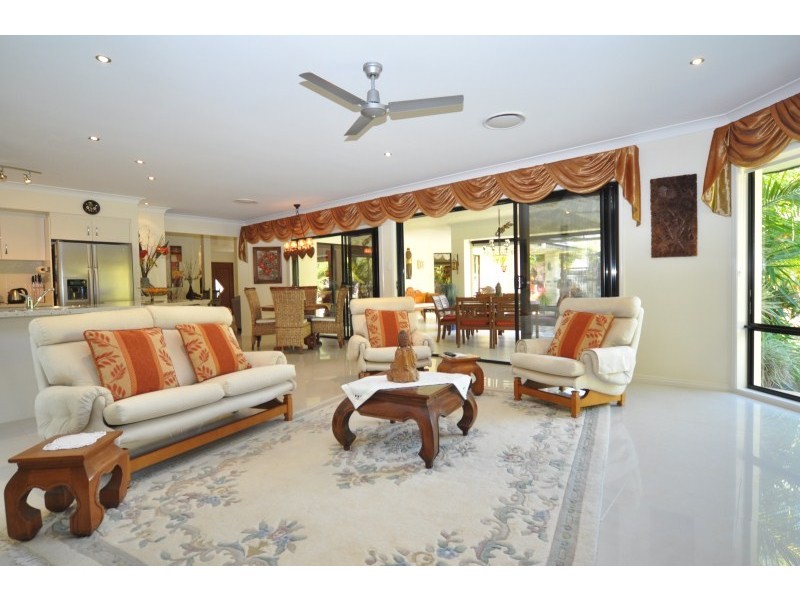 17 Rainbow Circuit, Coomera Waters QLD 4209