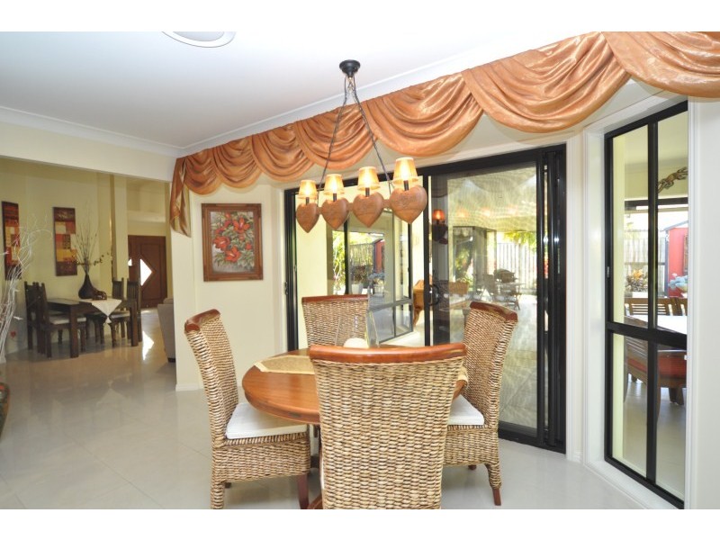17 Rainbow Circuit, Coomera Waters QLD 4209