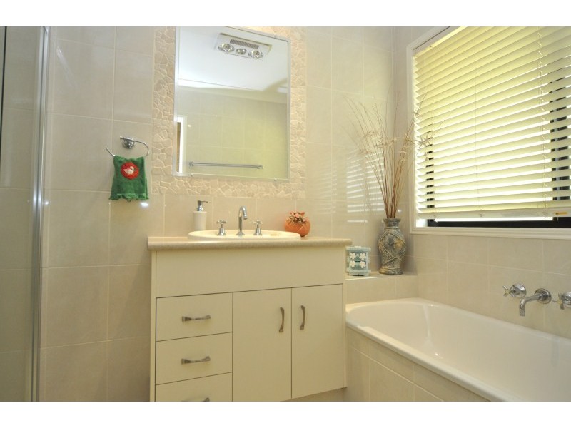 17 Rainbow Circuit, Coomera Waters QLD 4209