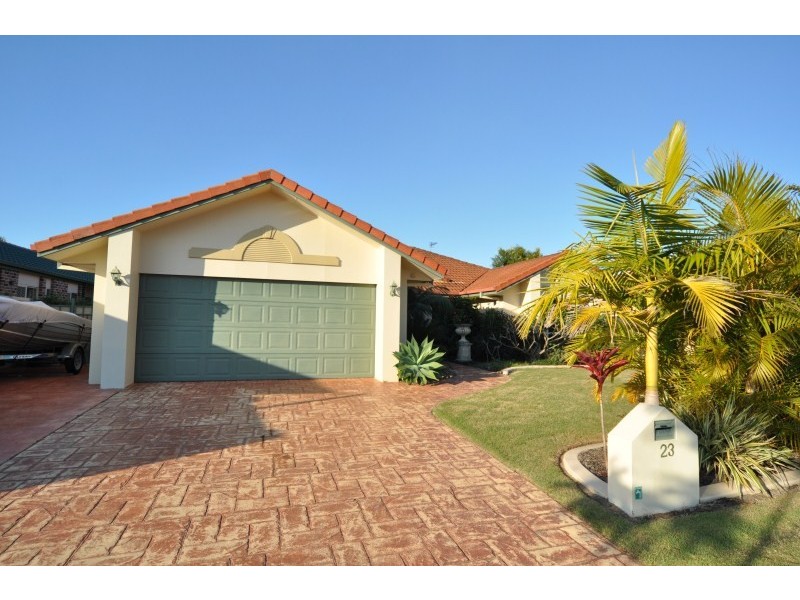 23 Eastbank Terrace, Monterey Keys QLD 4212