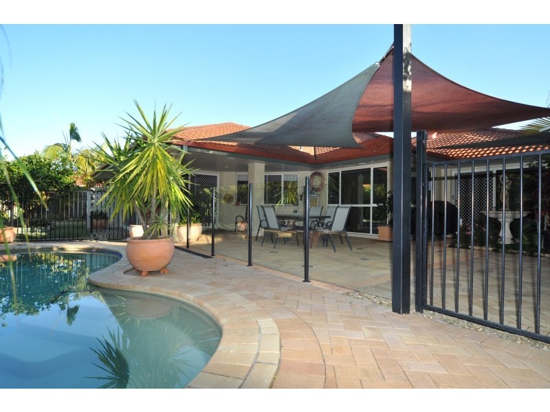 23 Eastbank Terrace, Monterey Keys QLD 4212