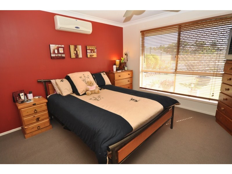 52 Greenacre Drive, Parkwood QLD 4214