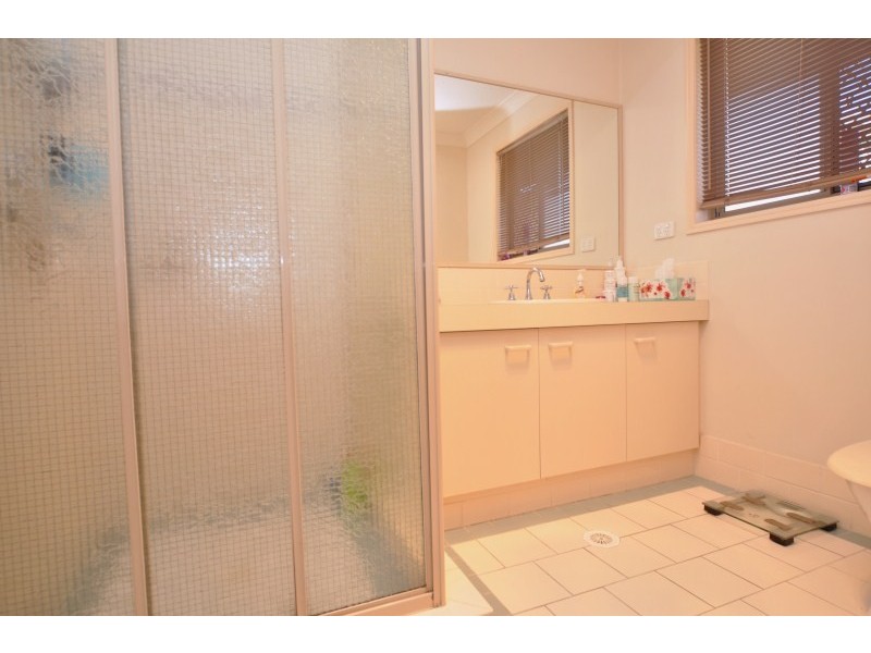 52 Greenacre Drive, Parkwood QLD 4214