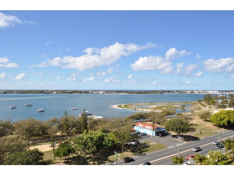 10B/114 Marine Parade, Southport QLD 4215