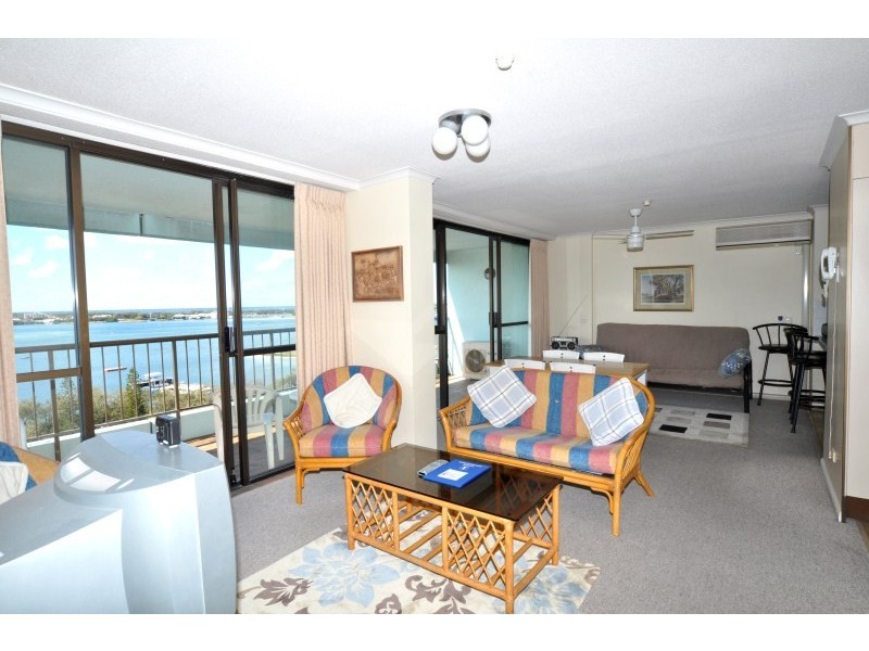 10B/114 Marine Parade, Southport QLD 4215
