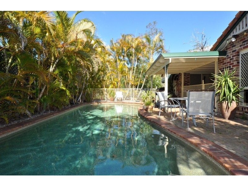 81 Henry Cotton Drive, Parkwood QLD 4214