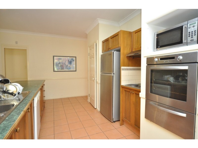 81 Henry Cotton Drive, Parkwood QLD 4214