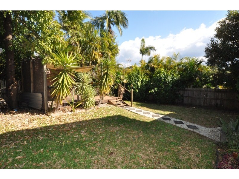 34 Horder Avenue, Labrador QLD 4215