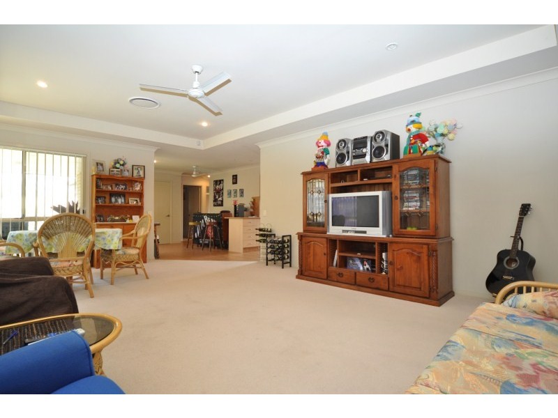 26 Meadowbank Drive, Upper Coomera QLD 4209