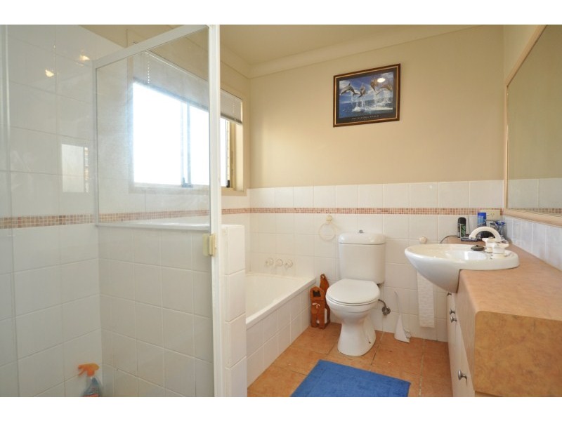 26 Meadowbank Drive, Upper Coomera QLD 4209