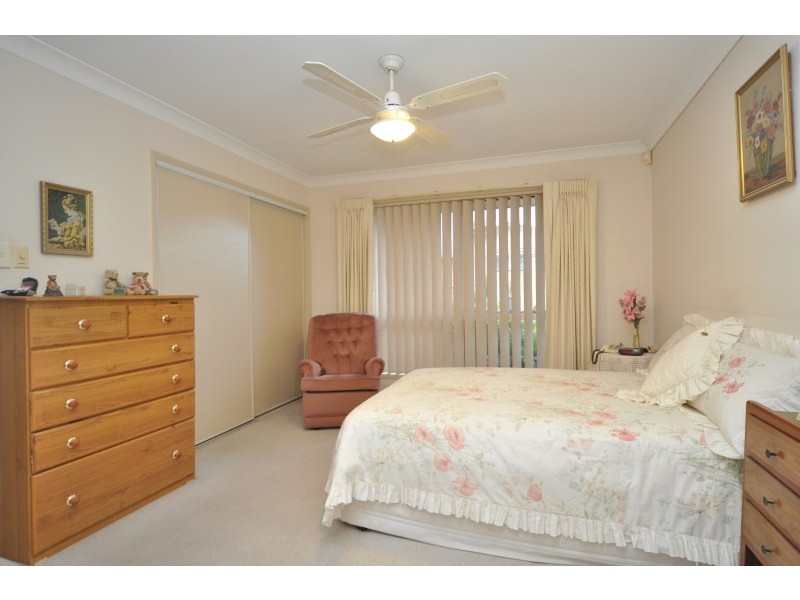 2/9 Chirn Crescent, Labrador QLD 4215