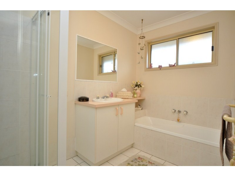 2/9 Chirn Crescent, Labrador QLD 4215