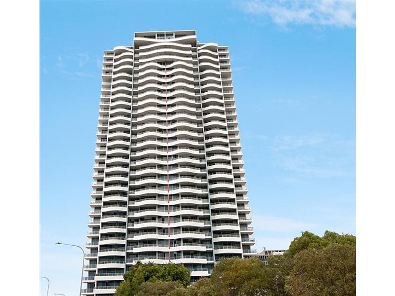 1103/4 Como Crescent, Southport QLD 4215