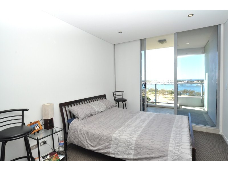 1103/4 Como Crescent, Southport QLD 4215