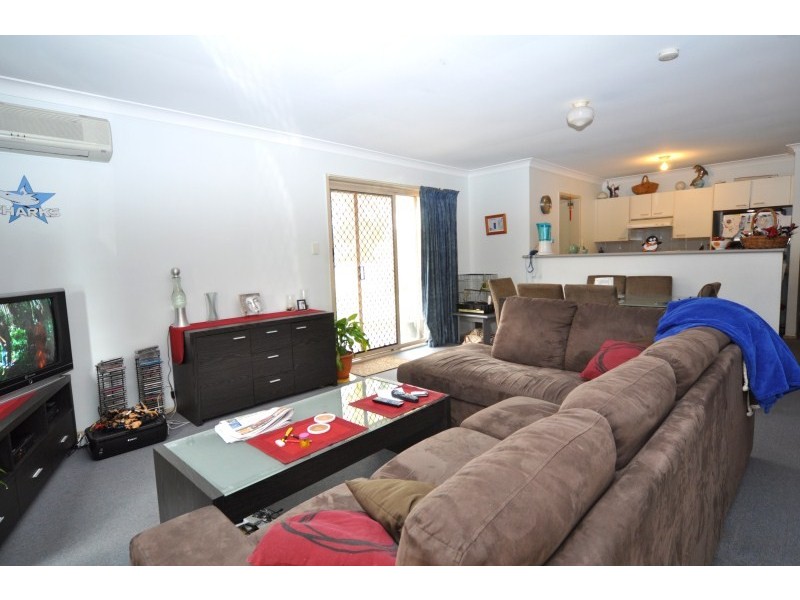 165/31 Usher Avenue, Labrador QLD 4215