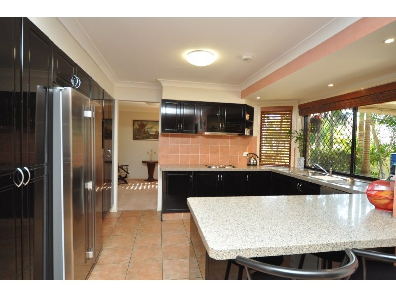 21 O’Brien Court, Arundel QLD 4214