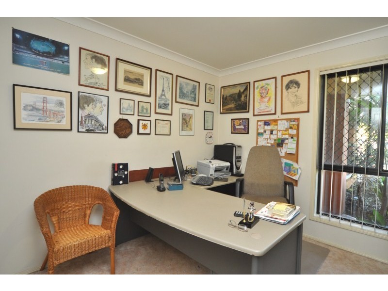 21 O’Brien Court, Arundel QLD 4214