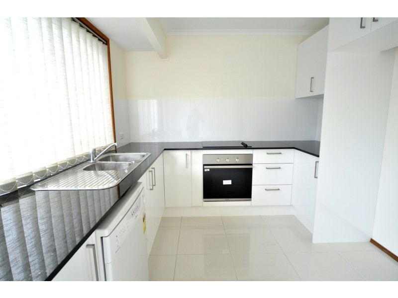 2/36 Kangaroo Avenue, Coombabah QLD 4216