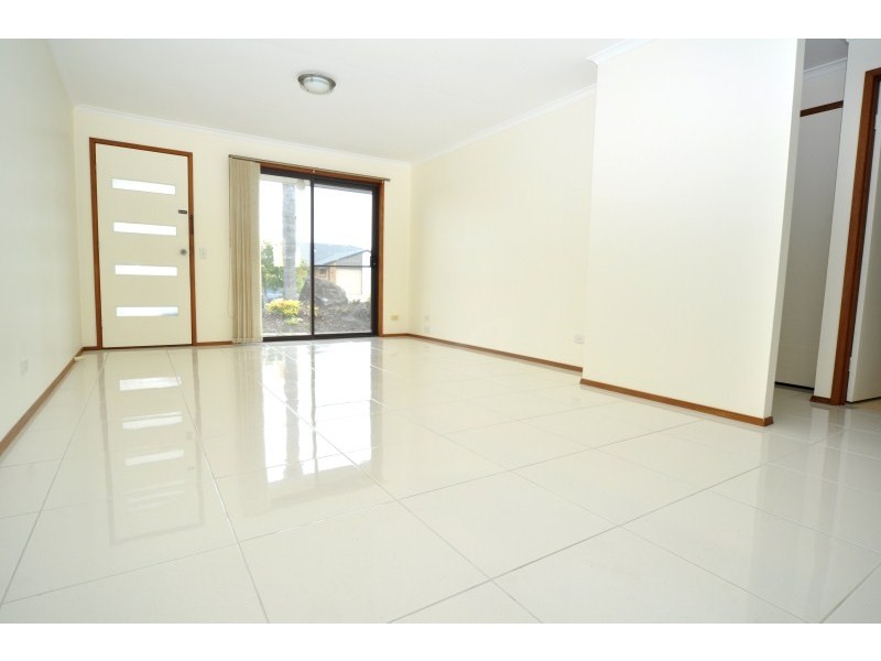 2/36 Kangaroo Avenue, Coombabah QLD 4216