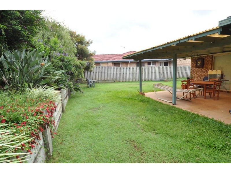 6 County Close, Parkwood QLD 4214