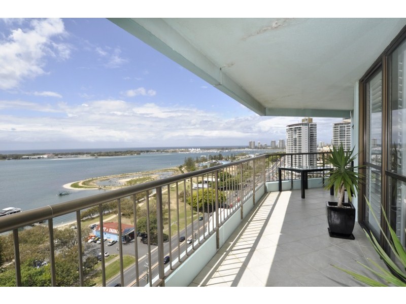 16B/114 Marine Parade, Southport QLD 4215