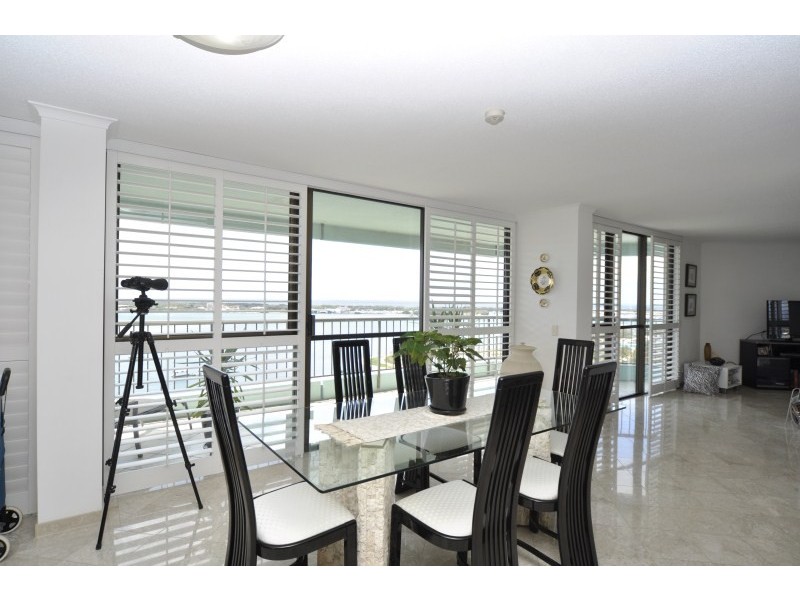 16B/114 Marine Parade, Southport QLD 4215