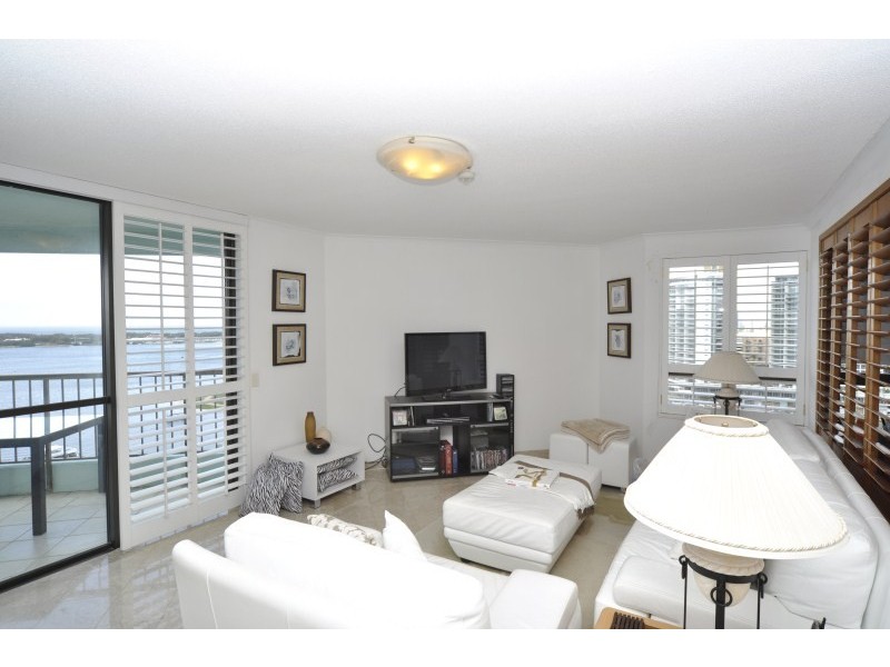 16B/114 Marine Parade, Southport QLD 4215