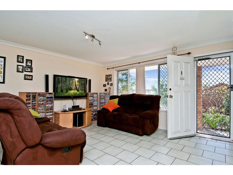 1/97 Edmund Rice Drive, Southport QLD 4215