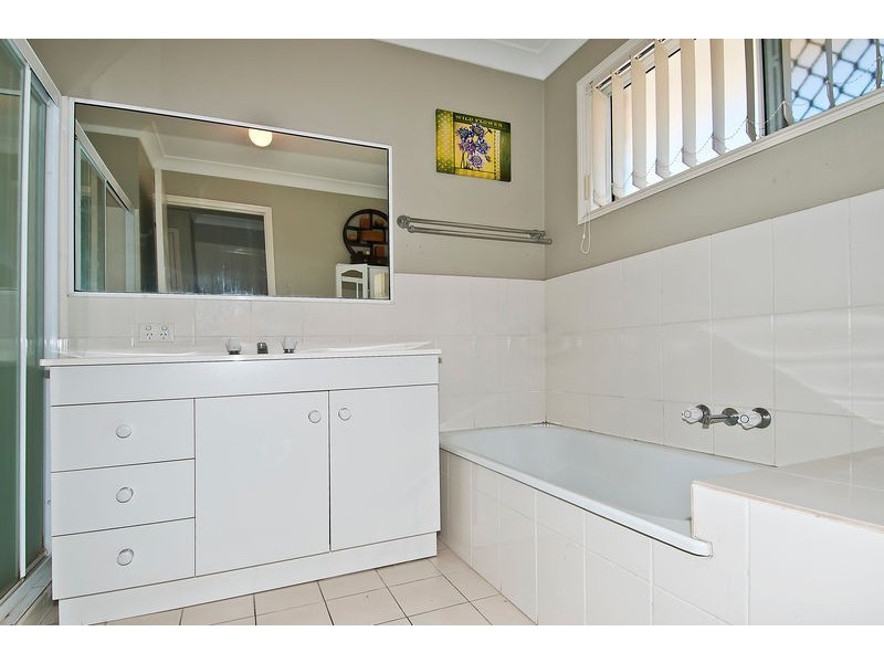 1/97 Edmund Rice Drive, Southport QLD 4215