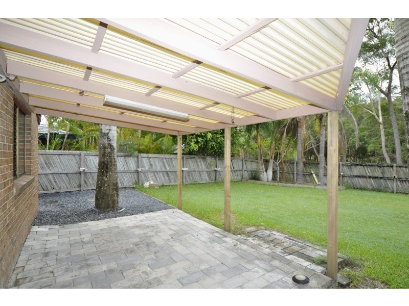 2/7 Jessica Court, Arundel QLD 4214