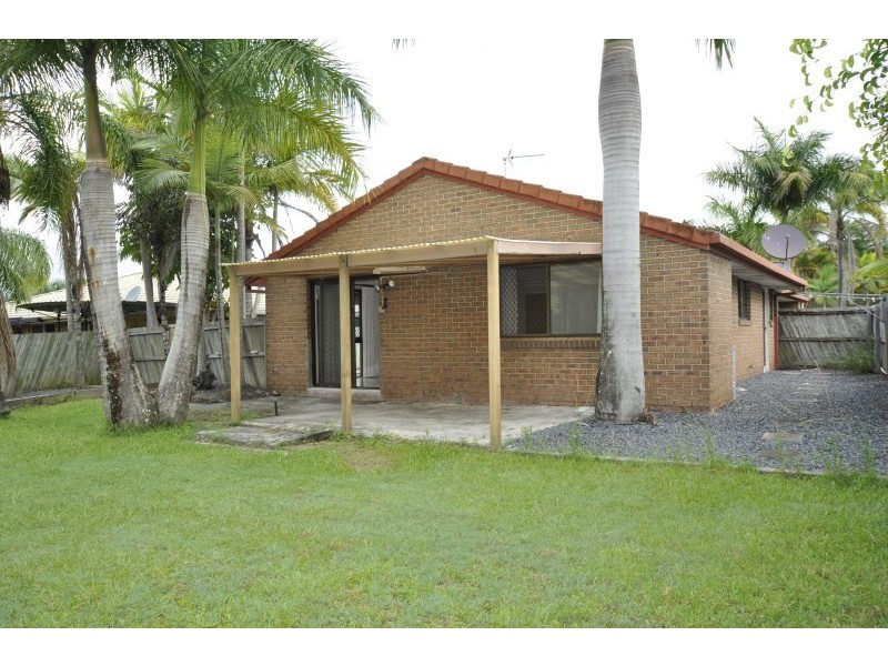 2/7 Jessica Court, Arundel QLD 4214