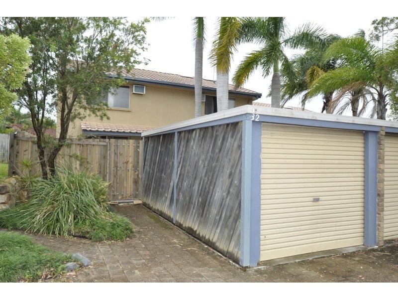 32/63 Olsen Avenue, Labrador QLD 4215