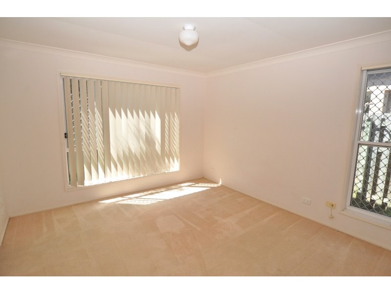 12 Oxbridge Chase, Arundel QLD 4214