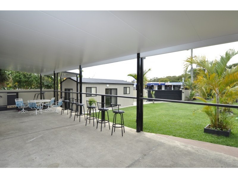 23 Schneider Avenue, Labrador QLD 4215