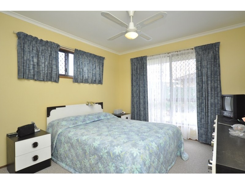 1/17 Hentdale Court, Labrador QLD 4215