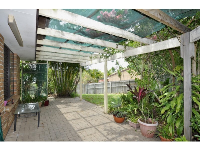 2/9 Botanical Drive, Labrador QLD 4215