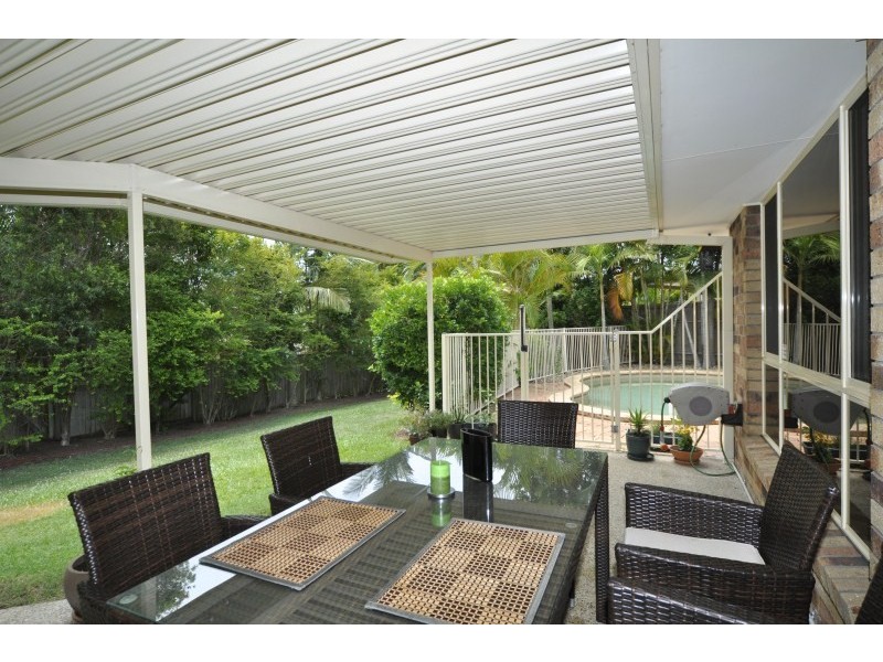 5 Aoki Court, Parkwood QLD 4214