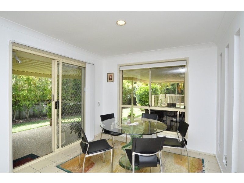 5 Aoki Court, Parkwood QLD 4214