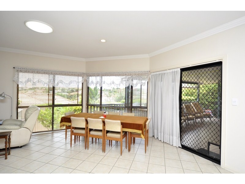 277 Napper Road, Arundel QLD 4214